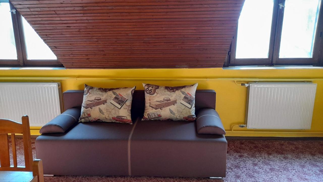 Centrum Apartman Hotel Hajduszoboszlo Ngoại thất bức ảnh