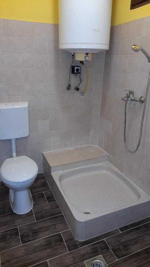 Centrum Apartman Hotel Hajduszoboszlo Ngoại thất bức ảnh